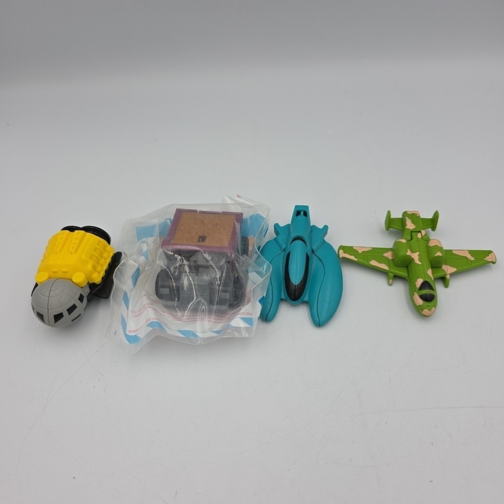 McDonald's Attack Pack Happy Meal Toys Hotwheels Vintage Complete Set of 4